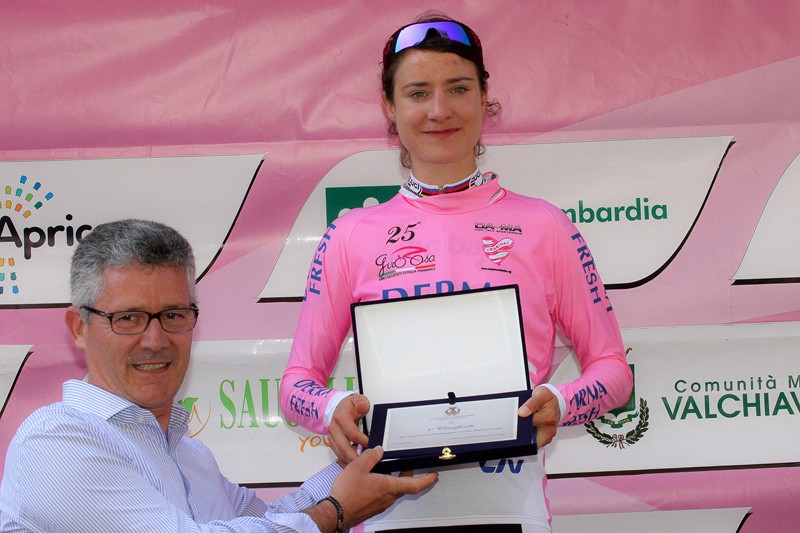 Giro Rosa: Vos wint haar vierde
