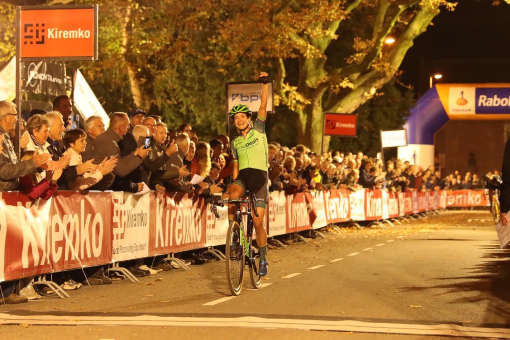 Vos en Worst stijgen op UCI-ranglijst