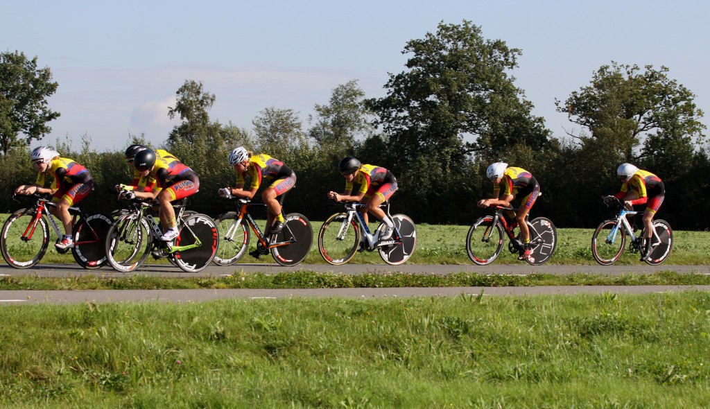 Jan van Arckel wint ploegentijdrit clubcompetitiefinale