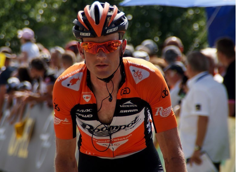 Pieter Weening als mountainbiker naar Curaçao