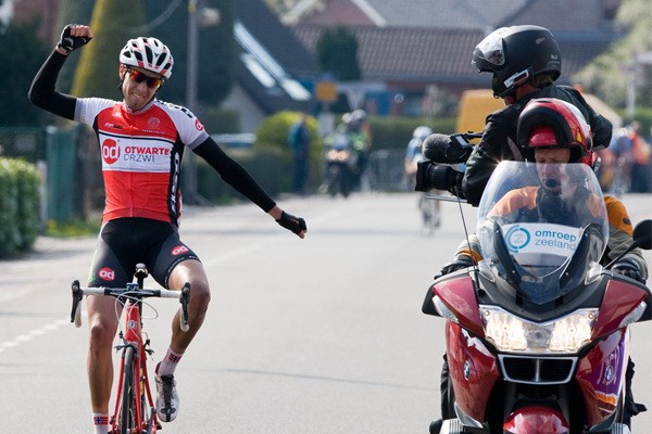 Omloop om Schokland weer finalewedstrijd clubcompetitie