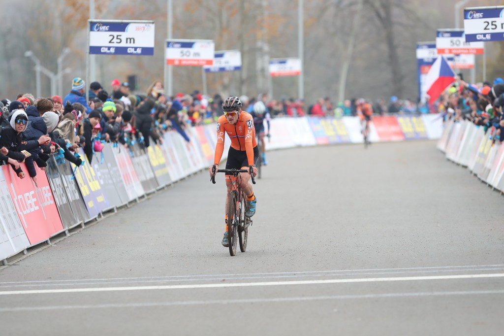 Wouters naar brons op EK Veldrijden