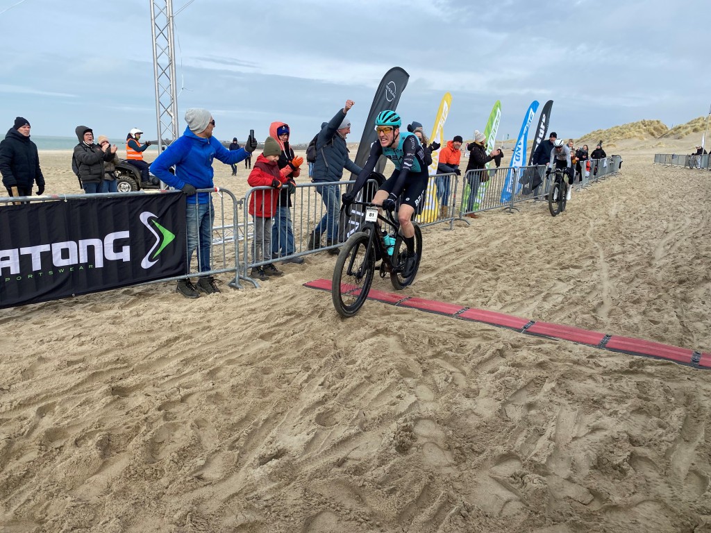 Daan van Sintmaartensdijk Strandkampioen van Nederland