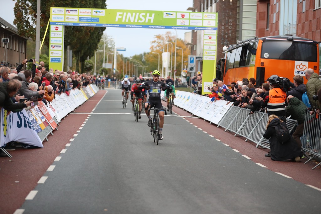 De Kleijn wint OT-etappe in Hardenberg