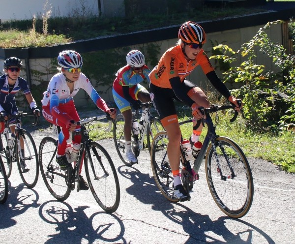 Jonkers en Bossuyt naar APB beloftenteam