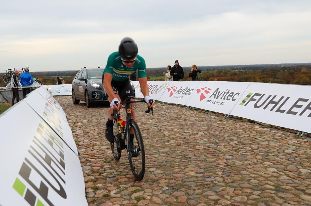 Gmelich Meijling naar Nederlandse titel