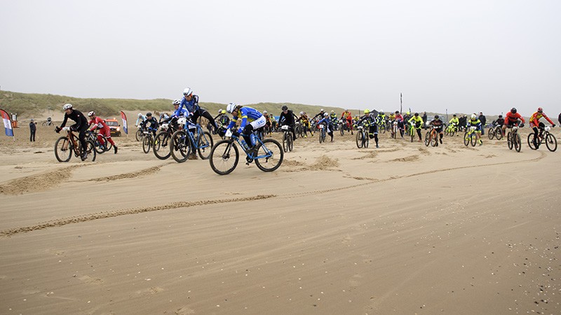 Vreugdenhil wint KMC Dijk tot Dijkrace