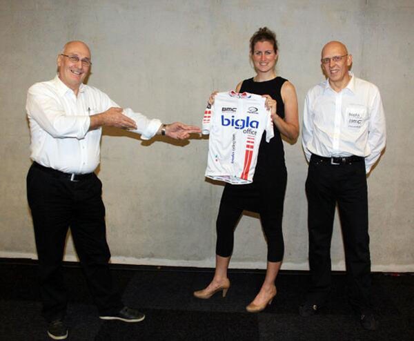 Vera Koedooder naar Bigla Cycling