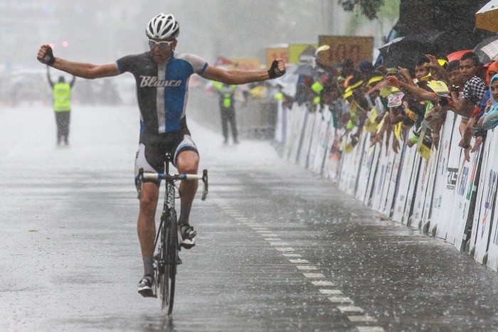 Tom Leezer pakt zege in Langkawi