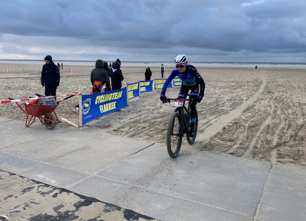 Don en Trouwborst winnen strandrace Zandvoort