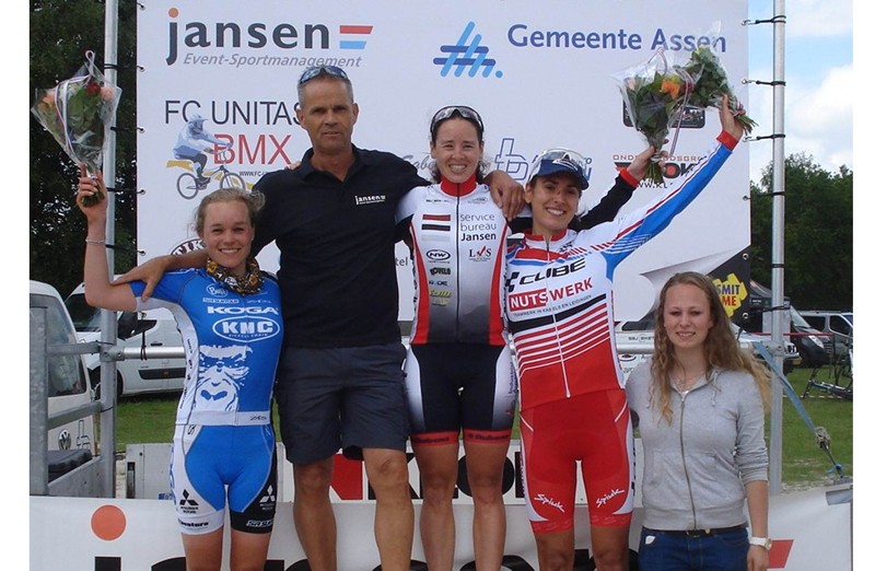 Turpijn en De Nijs winnen op MTB in Assen