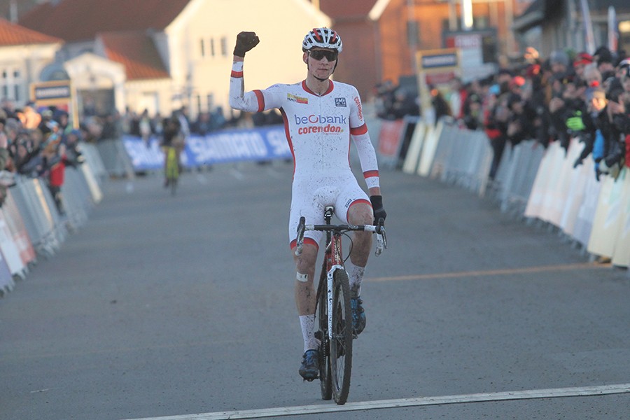 Van der Poel wint superieur in Bogense