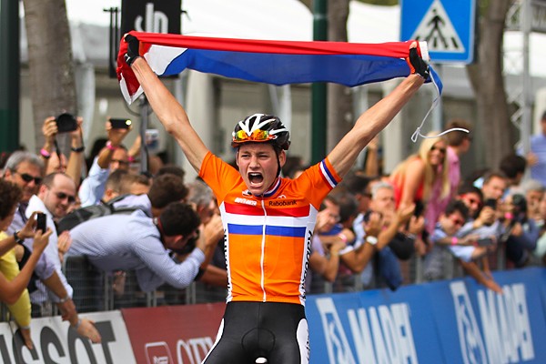 Van der Poel ook wereldkampioen op de weg