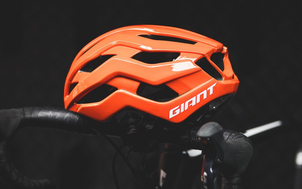 Giant lanceert nieuwe helm