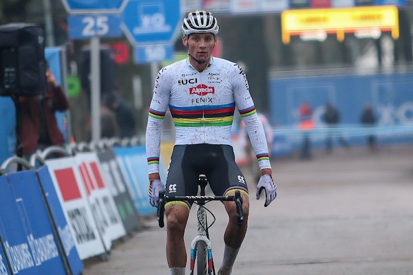 Van der Poel mikt hoopvol op podium