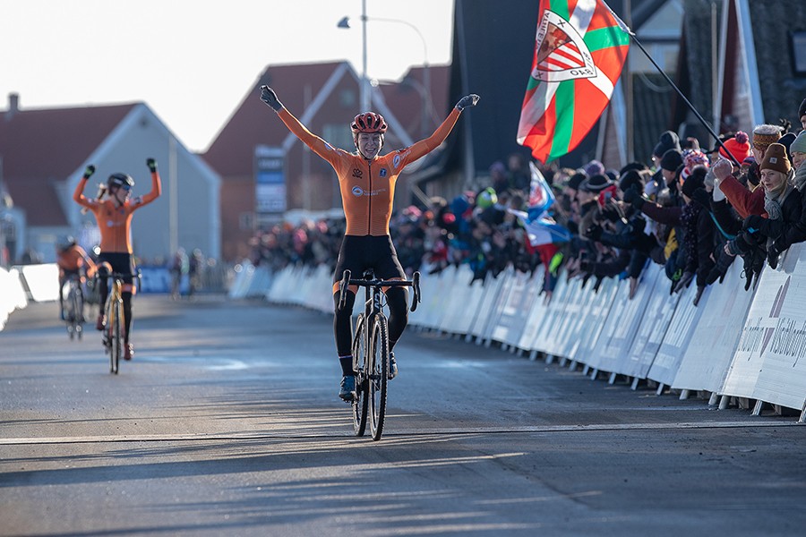 Van der Heijden stunt met wereldtitel