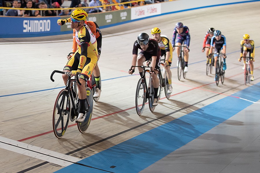 Wim Stroetinga wint NK scratch