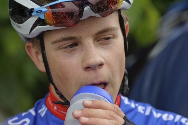 Casper van Uden wint juniorenwedstrijd Kuurne