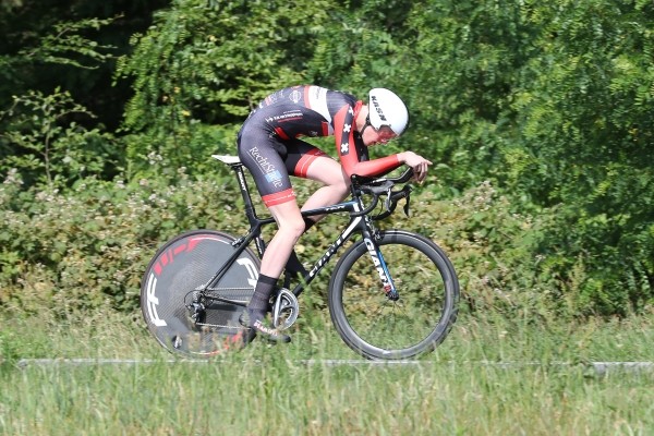 Enzo Leijnse wint Acht van Bladel