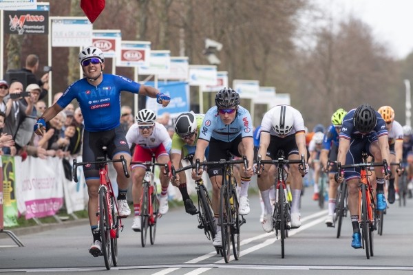 Italiaan Moschetti wint ZLM Tour