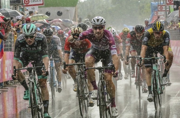 Van Poppel naar vierde plek in Giro