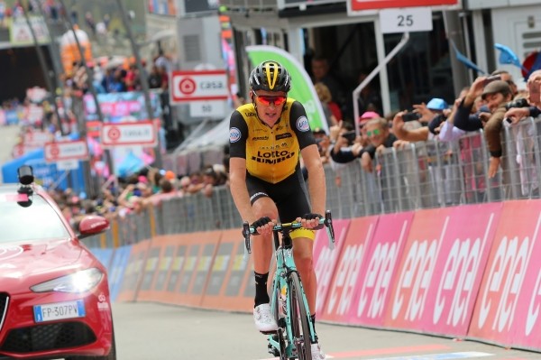 Gesink is tweede in laatste bergrit Giro