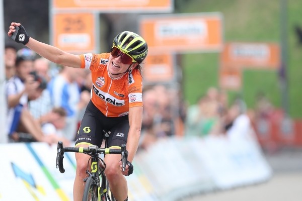 Van Vleuten wint ook tweede rit Boels Ladies Tour