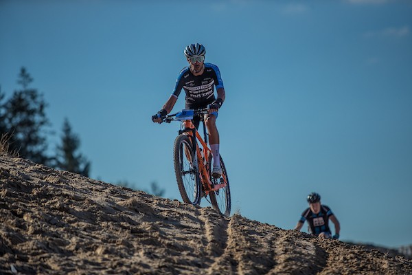 Jasper Ockeloen kijkt na gravelseizoen uit naar strandraces