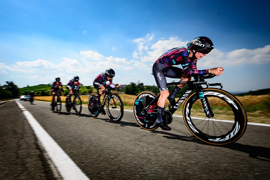 Eerste slag voor Canyon-Sram in Giro Rosa