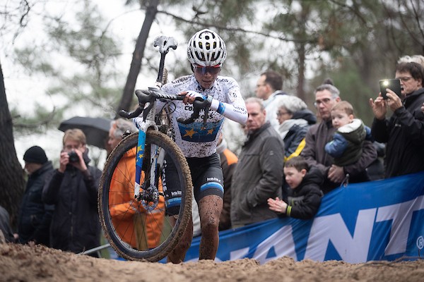 Nederlandse crossen op veldritkalender 2024-2025 bekend