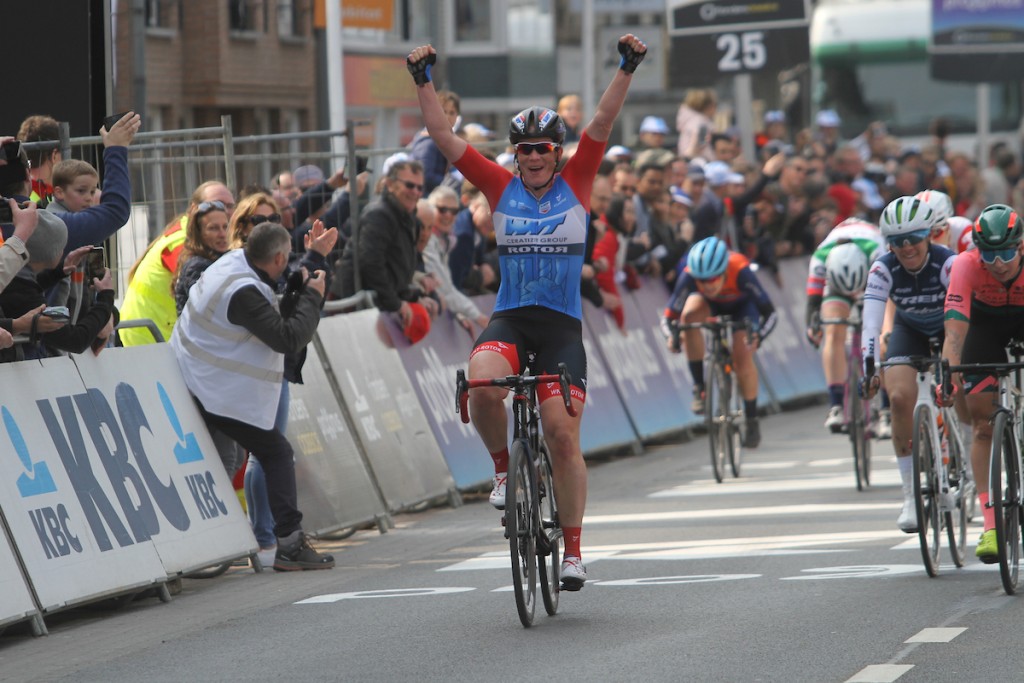 Wild wint Gent-Wevelgem vrouwen