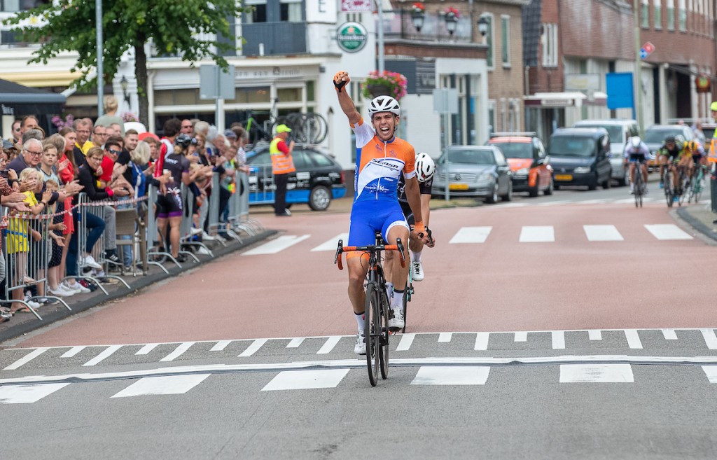 Scholten wint in Roden, Lowik eindwinnaar