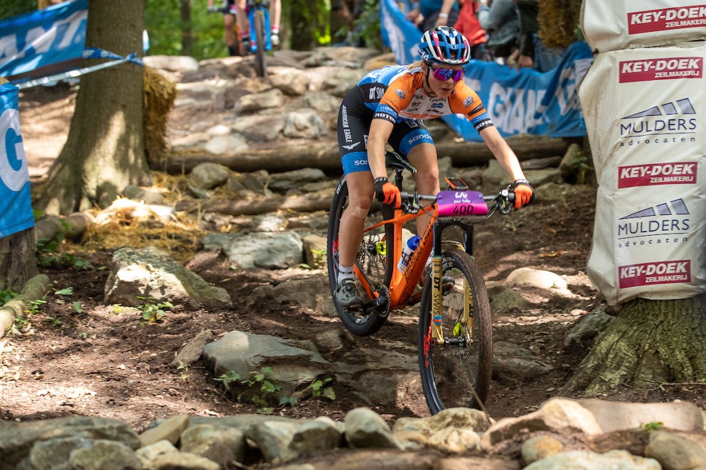 Tauber, Alvarado en Pieterse naar Nederlandse titel MTB