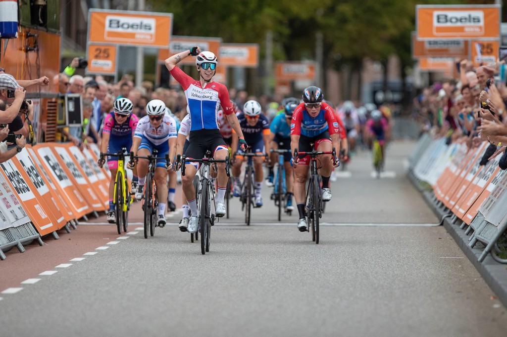 Boels Ladies Tour: eerste rit voor Wiebes