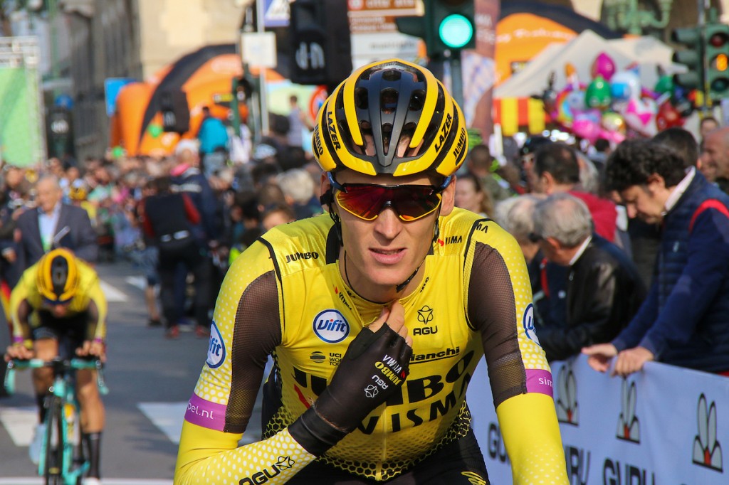 Van Aert met Roosen en Gesink naar Strade Bianche