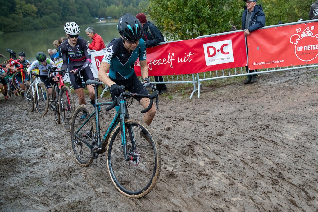 Xalt-ploeg Hoeke samen met Vondelmolen CT