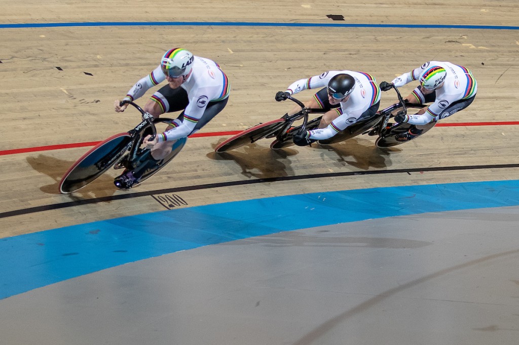 Teamsprinters winnen goud, vrouwen brons