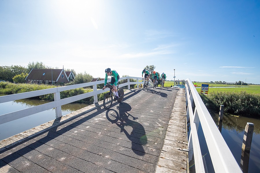 IJsselstreek en Kannibaal winnen ploegentijdrit