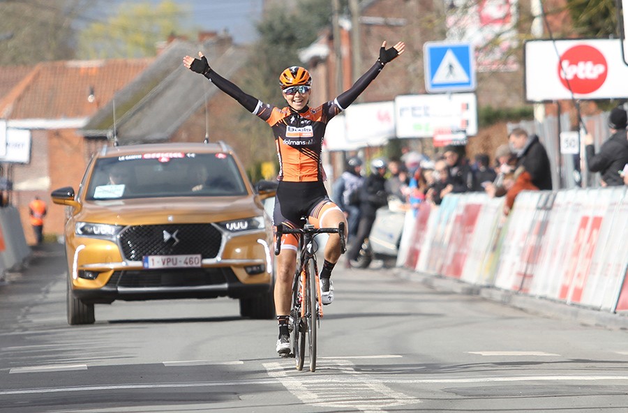 Jip van den Bos wint Le Samyn des Dames