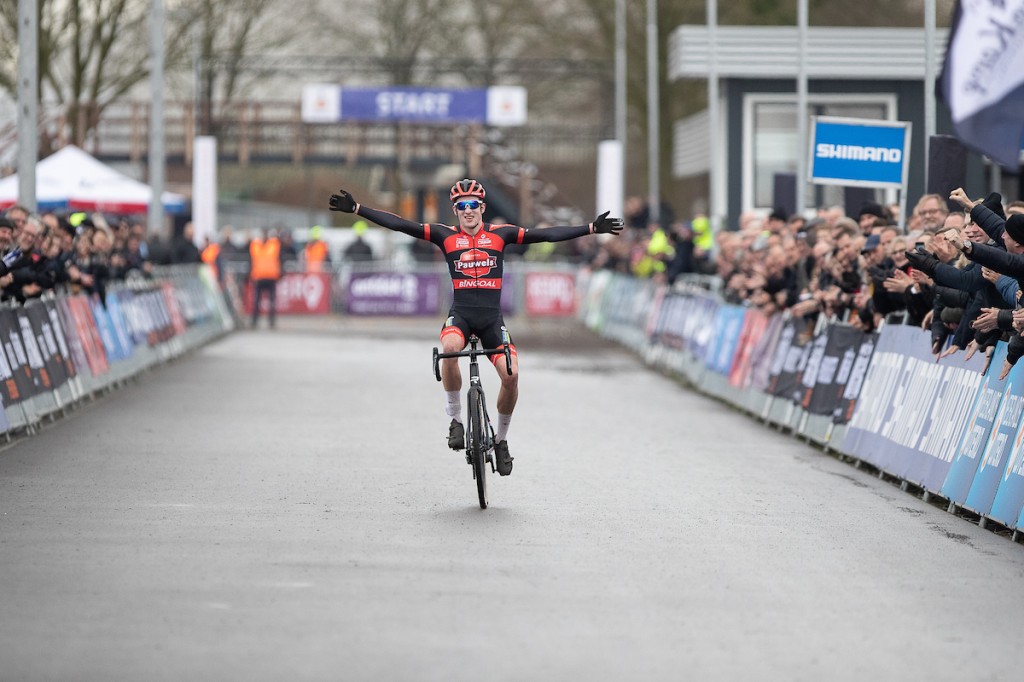 Ryan Kamp drie jaar langer bij Pauwels-Bingoal