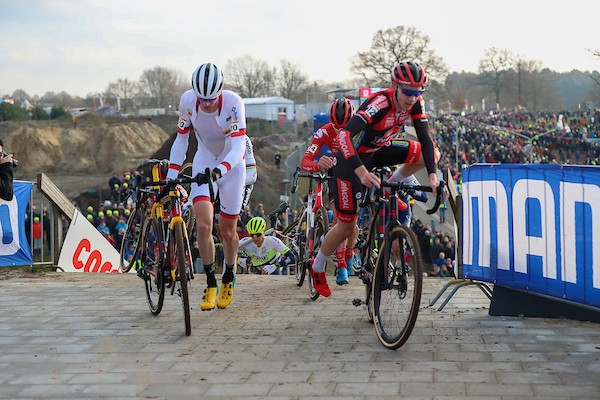 Hoogerheide organiseert nu wel zonder publiek