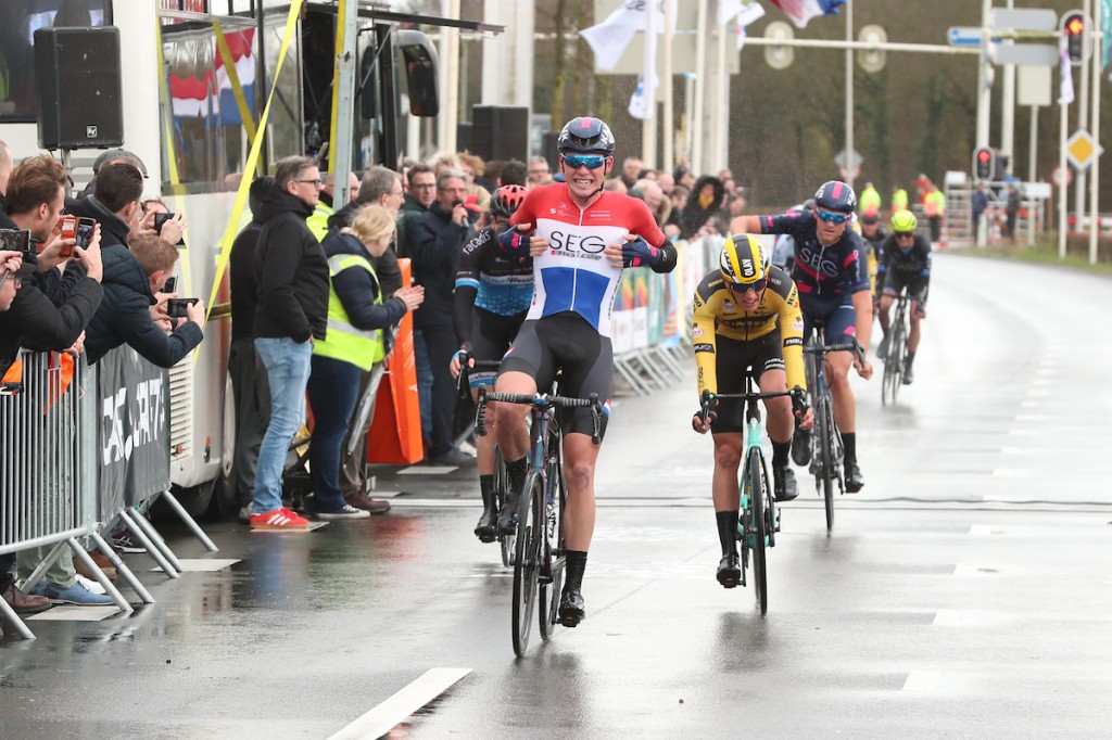 Dorpenomloop Rucphen is voor David Dekker