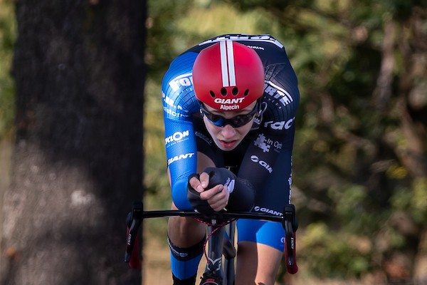 Sentjens klopt Van Dorp in KBK junioren