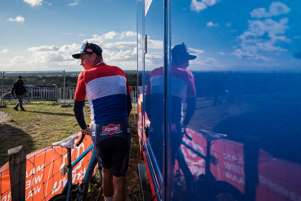 Van der Poel is derde in Druivenkoers