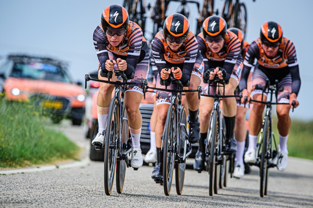 Giro Rosa:Trek-Segafredo voor Boels-Dolmans