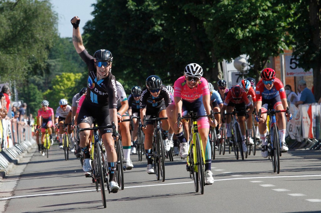 Wiebes schiet ook raak in Lotto Belgium Tour