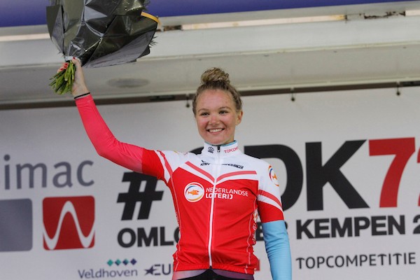 Maike van der Duin naar Canyon-Sram