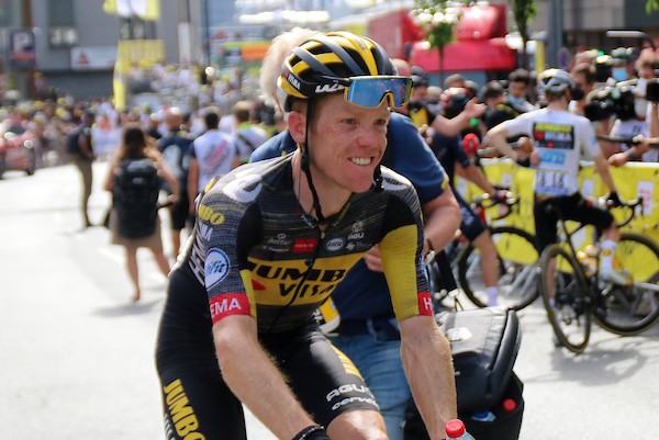 Jumbo-Visma met Kruijswijk naar Dauphiné