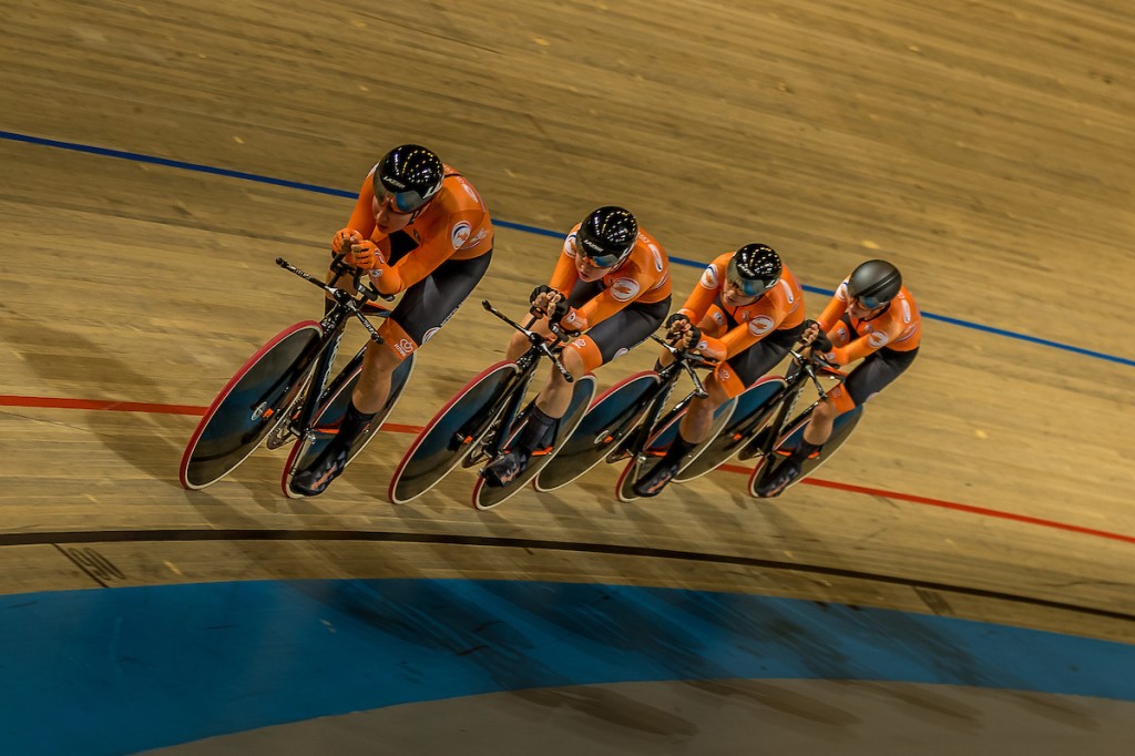 Nederlandse achtervolgingsploeg naar brons