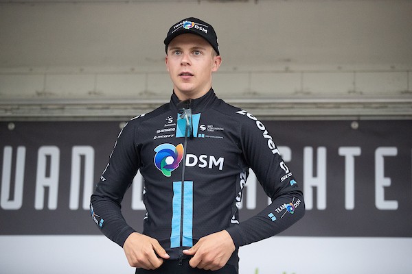 Van Uden wint in Keulen